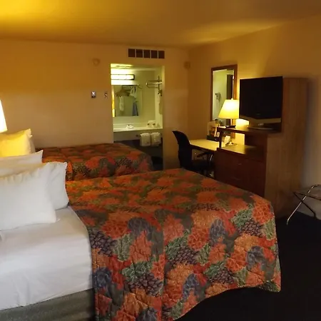 Greenwood Inn Sterling Room photo