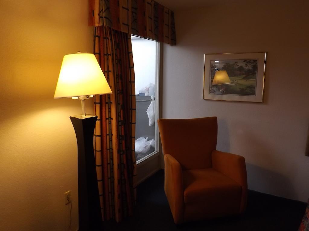 Hotel Extended Stay Hotel